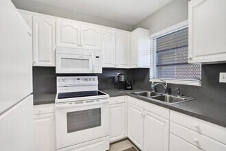 331 SW 8th St in Boca Raton, FL - Building Photo - Building Photo