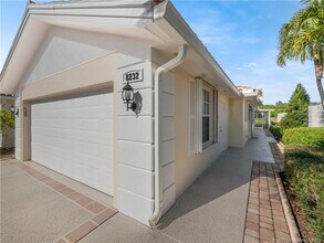 8232 SE Double Tree Dr in Hobe Sound, FL - Building Photo - Building Photo