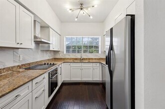6315 Campbell Rd in Dallas, TX - Building Photo - Building Photo