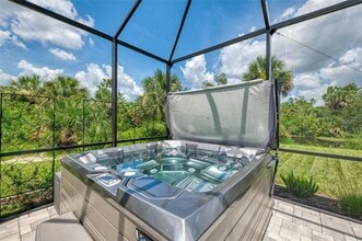 2129 Lorraine Dr in Port Charlotte, FL - Building Photo - Building Photo