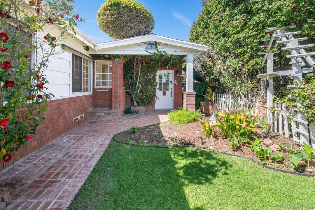 539 Center St in Chula Vista, CA - Building Photo