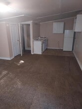 2826 Friendly Ln in Columbia, SC - Building Photo - Building Photo