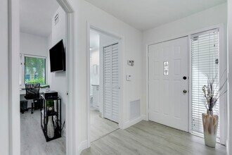 7860 Seville Pl in Boca Raton, FL - Building Photo - Building Photo