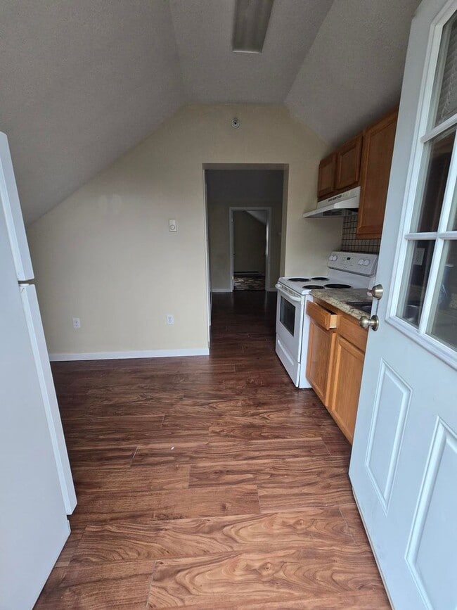 137 E Mechanic St in Frostburg, MD - Building Photo - Building Photo