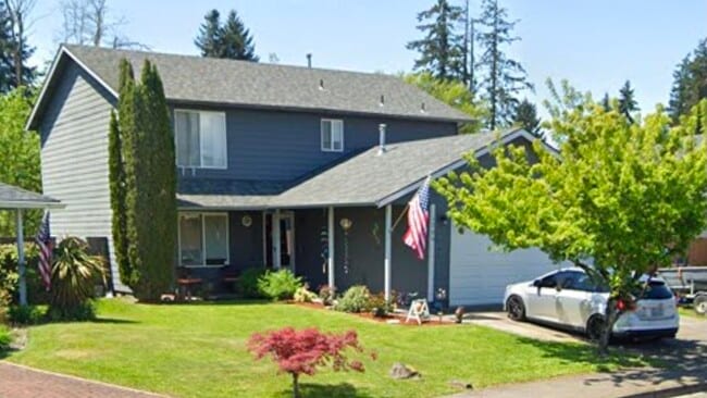 property at 1204 SE 4th Ave