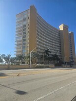 328 N Ocean Blvd in Pompano Beach, FL - Building Photo