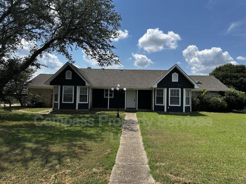 216 Timberview Dr in Waco, TX - Building Photo