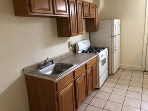 1539 Cotton St in Reading, PA - Foto de edificio - Building Photo