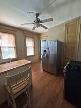 189 Alden Ave, Unit 2nd fl in New Haven, CT - Building Photo - Building Photo