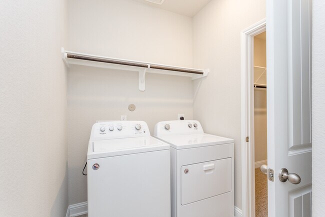 property at 16 Florentino Vine Pl