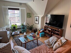 47 Langdon St, Unit 3 in Cambridge, MA - Foto de edificio - Building Photo