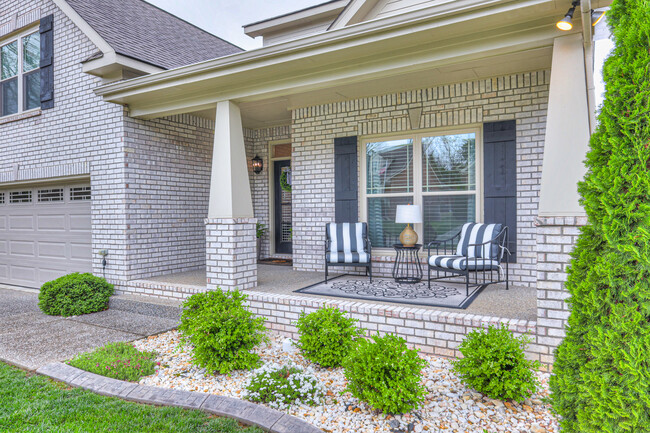 1020 Claymill Dr in Spring Hill, TN - Building Photo - Building Photo