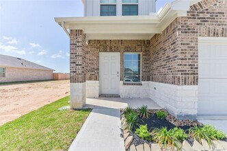 16524 Cascading Pnes Ct in Conroe, TX - Building Photo - Building Photo