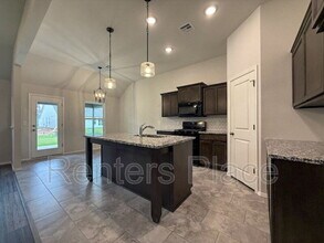 12308 S Maplewood Ave in Bixby, OK - Building Photo - Building Photo