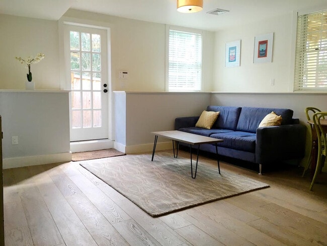 5 Park Ln, Unit ID1364235P in Boston, MA - Foto de edificio - Building Photo