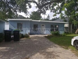 2001 E Grant Ave in Orlando, FL - Building Photo