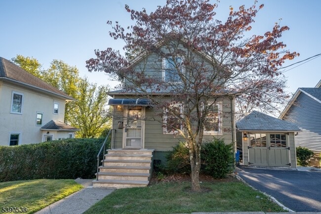 property at 1220 Birch St