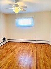 241 Huxley Ave in Providence, RI - Building Photo - Building Photo