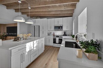 3138 SW 15th St in Fort Lauderdale, FL - Building Photo - Building Photo