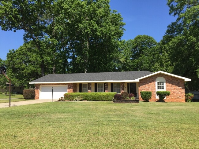 property at 101 Mercer Ct