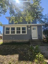 117 Dawson St in Waterloo, IA - Building Photo