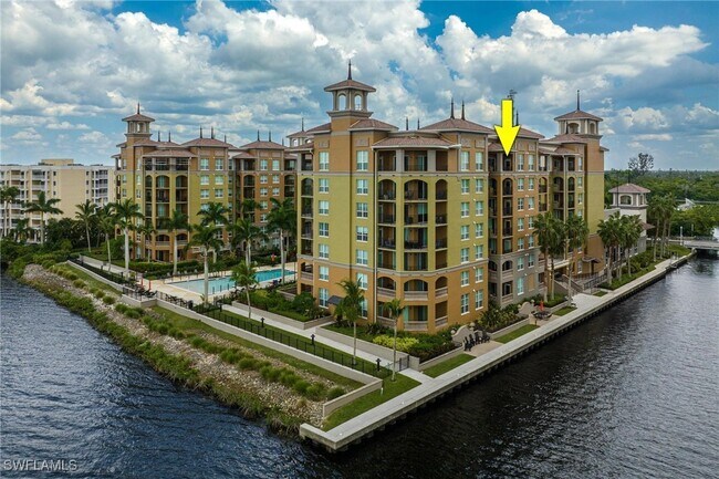 property at 2825 Palm Beach Blvd