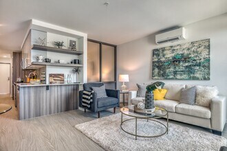 Orion in Seattle, WA - Foto de edificio - Building Photo