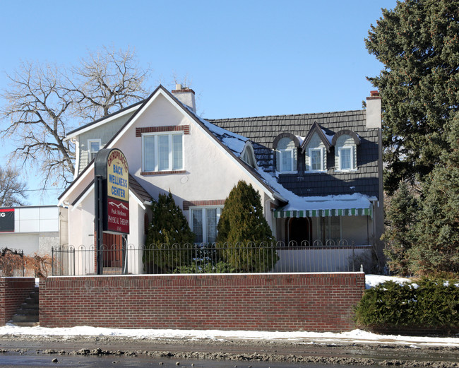 3965 S Broadway in Englewood, CO - Foto de edificio - Building Photo