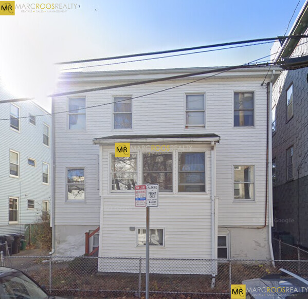 40 Plymouth St, Unit 2 in Cambridge, MA - Foto de edificio