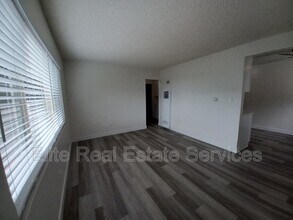 1526 Chalmers St in San Diego, CA - Building Photo - Building Photo