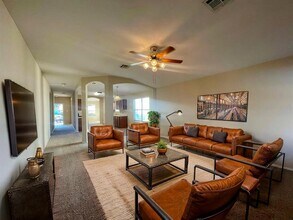 209 Katy B Ln in Bastrop, TX - Building Photo - Building Photo