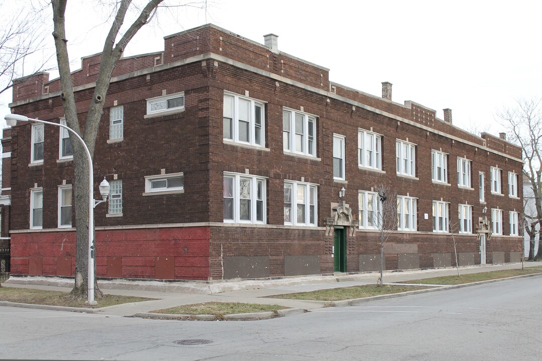 1614 W 66th St in Chicago, IL - Foto de edificio