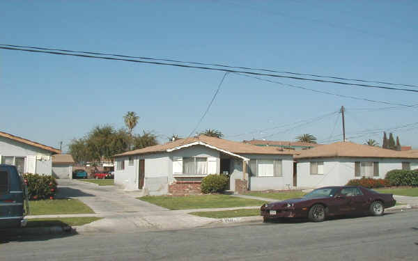 3501-3511 W 109th St in Inglewood, CA - Building Photo