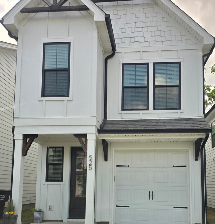 525 Taffy Wy in Nashville, TN - Building Photo