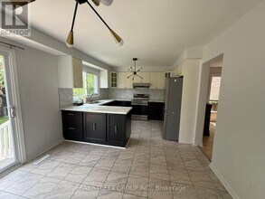 3 Ascot Cres in Markham, ON - Building Photo - Building Photo