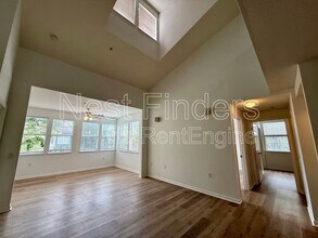 8550 Touchton Rd in Jacksonville, FL - Building Photo - Building Photo