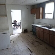 401 N Washington St in Sparta, IL - Foto de edificio - Building Photo