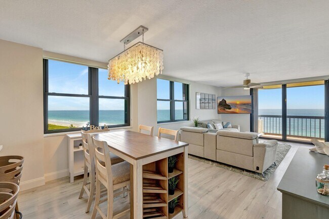 3100 N Hwy A1A in Fort Pierce, FL - Foto de edificio - Building Photo