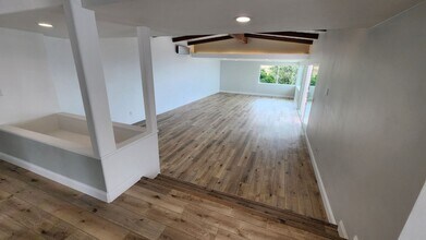 5831 Box Canyon Rd in San Diego, CA - Building Photo - Building Photo