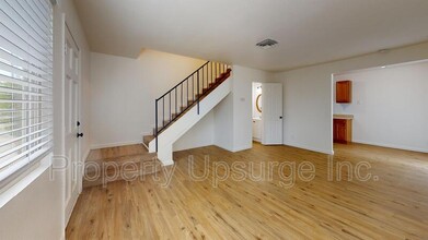 1506 Lake Blvd in Redding, CA - Building Photo - Building Photo