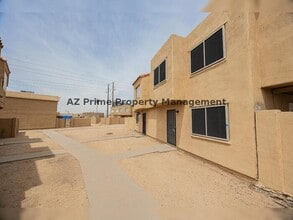4615 E Jones Ave in Phoenix, AZ - Building Photo - Building Photo