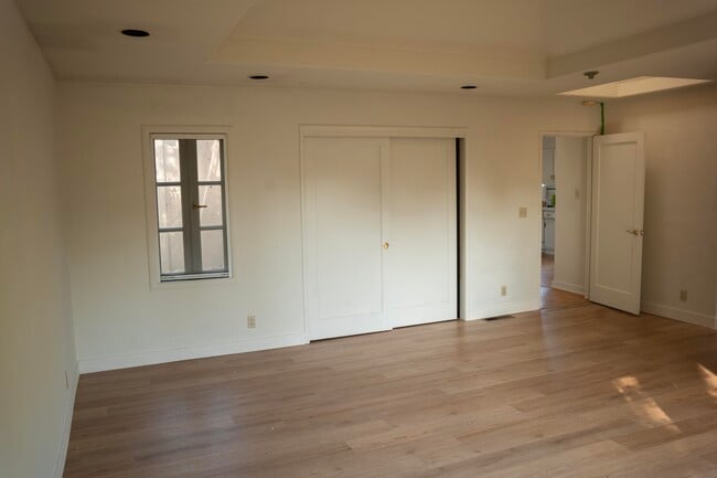 1298 Sandra Dr in San Jose, CA - Foto de edificio - Building Photo