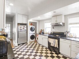 17 Allen St in Cambridge, MA - Building Photo