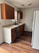 1003 Whipporwill Dr in Berea, KY - Building Photo