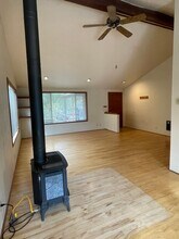 1333 NW Elgin Ave in Bend, OR - Building Photo - Building Photo
