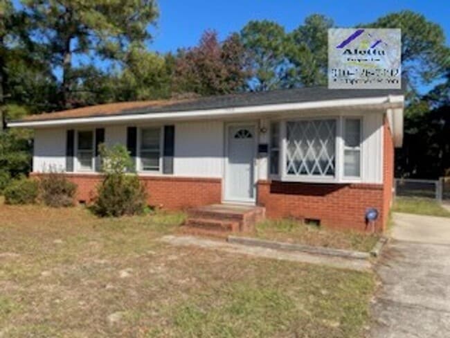 property at 1933 Wayne Ln