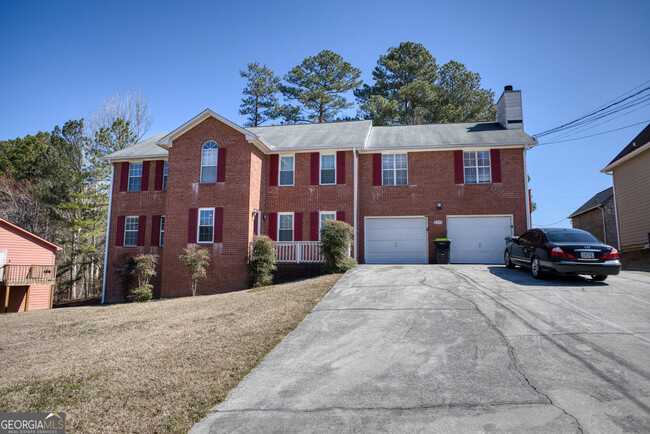 property at 5950 Batson Ct