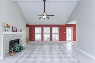 16307 Cobble Springs Ct in Sugar Land, TX - Building Photo - Building Photo