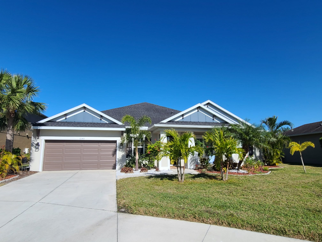 6343 Anise Dr in Sarasota, FL - Building Photo - Building Photo