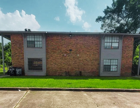 1654 Clear Lake Ave, Unit C in Baton Rouge, LA - Building Photo - Building Photo